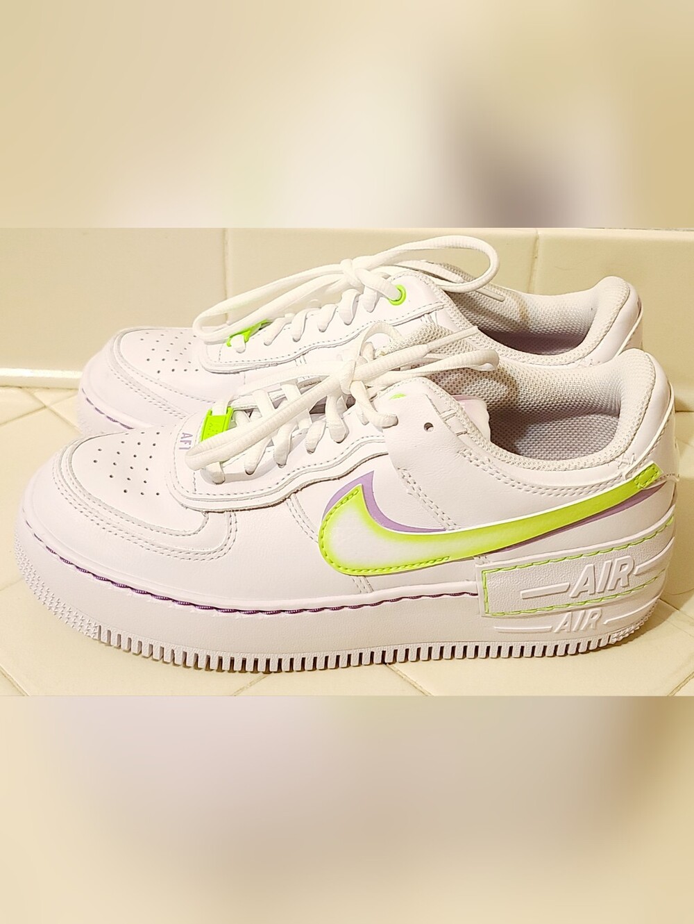 Nike Air Force 1 Low Shadow White Electric Green Women's Size 7.5